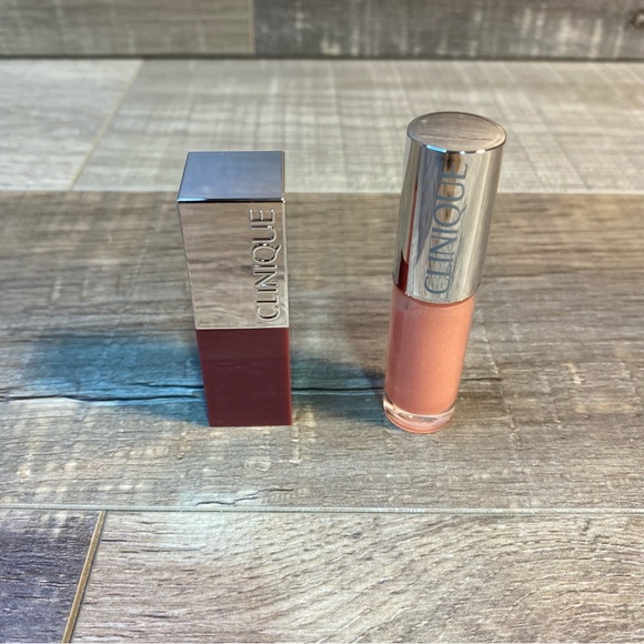 Clinique Pop Treats - Pop Lip Colour + Primer Plum and Splash Lip Gloss Air Kiss - Picture 2 of 4